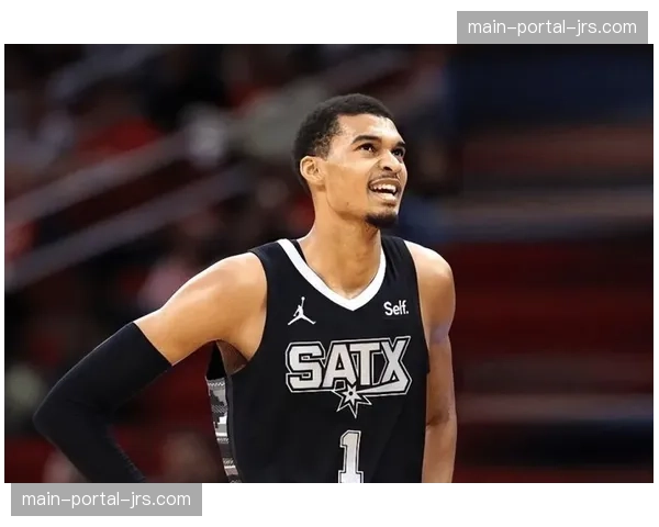 NBA新科状元维克多-文班亚马专访：谈论菜鸟赛季的适应与未来目标