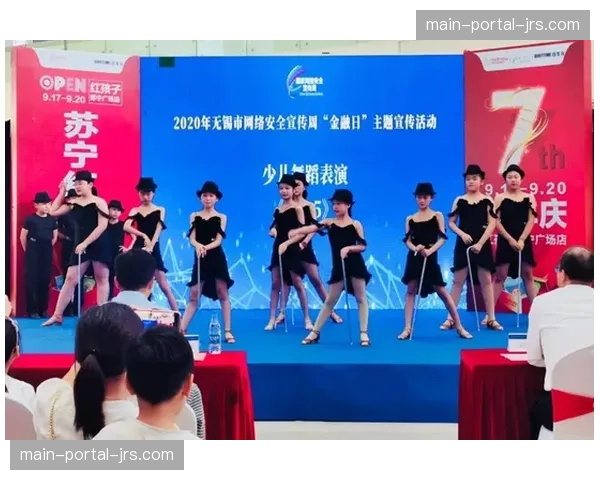 罗马举办“Calcio e Pressing”主题展览，展出萨基、贝尔萨等名帅战术手稿